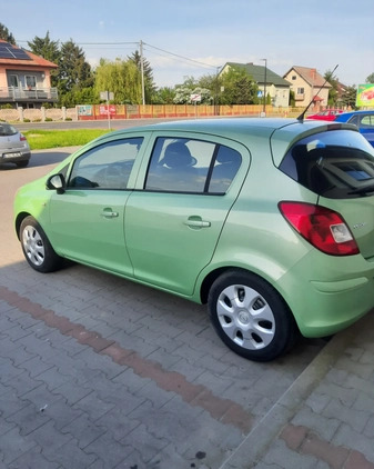 Opel Corsa cena 12500 przebieg: 142000, rok produkcji 2009 z Halinów małe 37